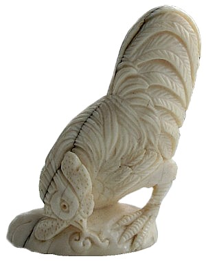 японская нэцкэ Петух, конец 19 в., слоновая кость