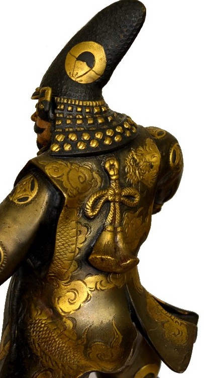 антикварная бронзовая фигура Самурай на поле битвы, деталь