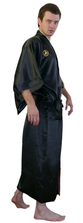 японское мужское шелковое кимоно