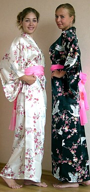 кимоно из шелка, сделано в Японии