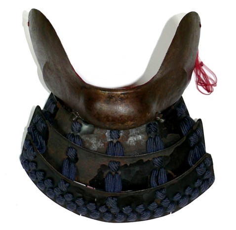 защитная полу-маска японского самурайского доспеха, железо, ковка, лак