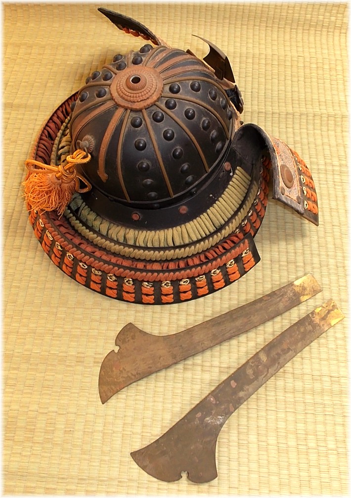 шлем самурая КАБУТО
