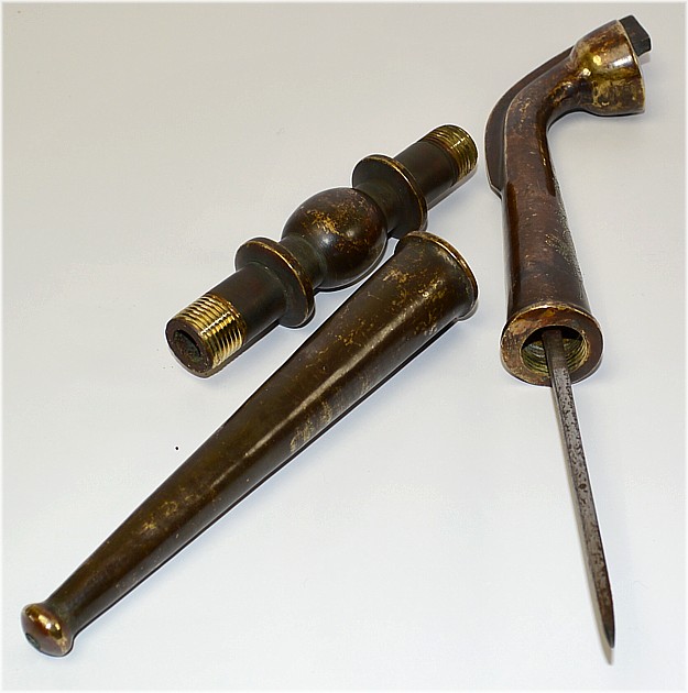 японское оружие защиты в виде курительной трубки с потайным клинком, конец эпохи Эдо