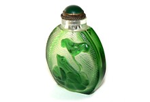 антикварныйя японский парфюмерный флакон